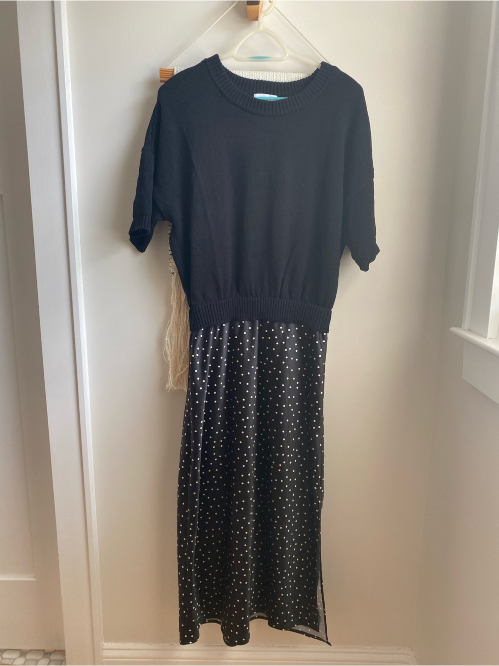 Evereve Black Polka Dot Knit Top Midi Dress